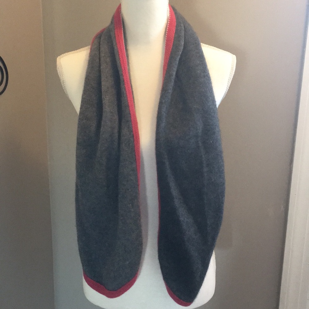 Castelrig cashmere scarf